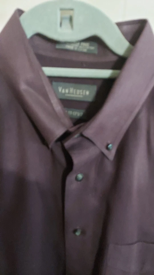 Camisa de vestir para hombre Van Heusen púrpura sin arrugas manga larga talla XL 17-17 1/2 Foto 2 de 4