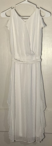 Girls “Bebe Girls” White Cold Shoulder Jumpsuit in Size M (10-12) - Picture 2 of 10