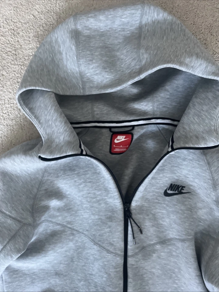 Sudadera con capucha Nike Sportswear Tech polar cremallera completa para hombre - gris oscuro jaspeado/negro, M Foto 2 de 4