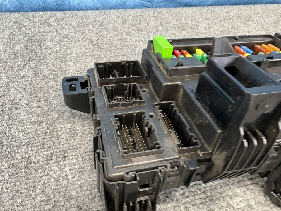 FORD F150 2021-2023 BCM FUSE JUNCTION BOX RELAY BODY CONTROL MODULE OEM ...