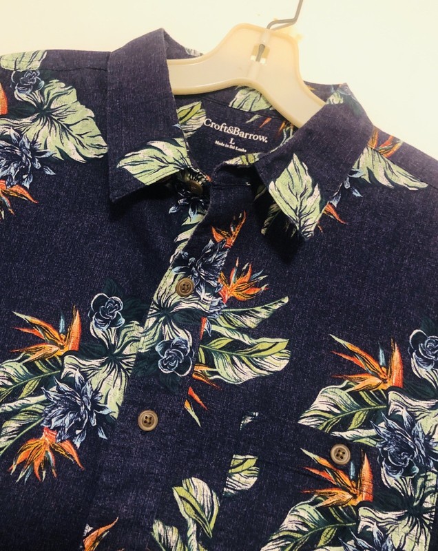 NWOT Mens Croft & Barrow Button Up Chest Pocket Floral S/S Hawaiian Camp Shirt L