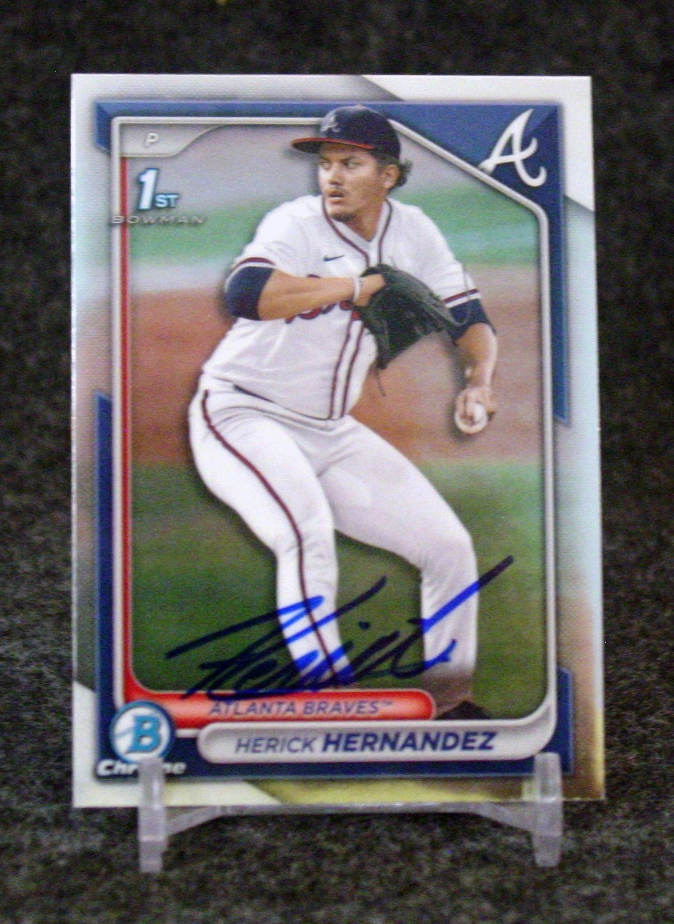 HERICK HERNANDEZ Signed/Auto 2024 1st Bowman Draft Chrome Card BDC-145 w/COA a