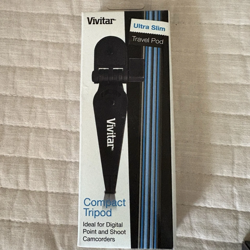 NEW Polaroid iS529 16 MP Digital Camera 5X Optical Zoom HD +4GB SD Card Tripod - Image 4 of 4