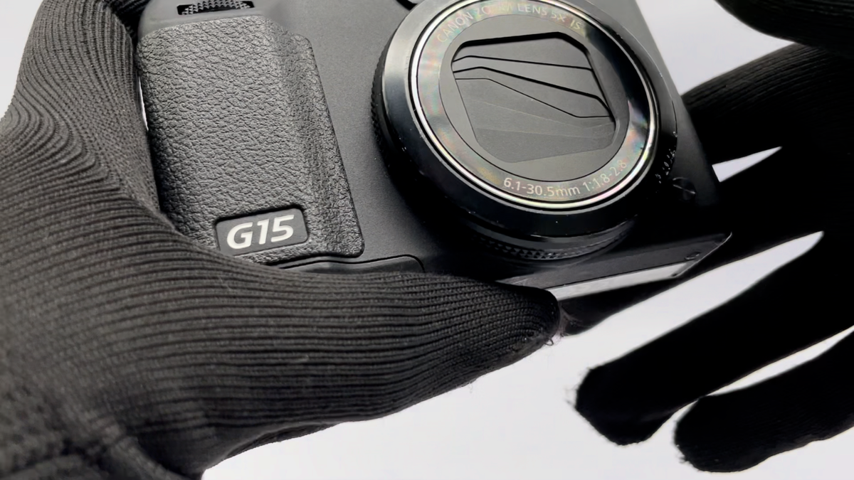 Excellent Canon PowerShot G15 Black 12.1MP Digital Camera from