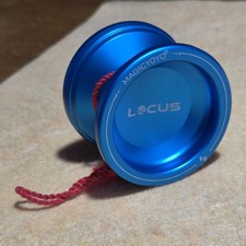 Locus V6 MAGIC YOYO Solid Blue Alumninum Yo Yo