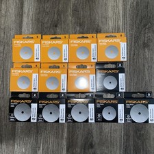 Lot Of 44 Fiskars Rotary Blades 45mm  60mm Regular And Titanium BRAND NEW