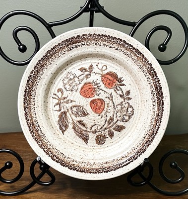 Homespun Churchill Stonecast Wild Strawberry Bread Dessert Plate 6 5/8'' Decor