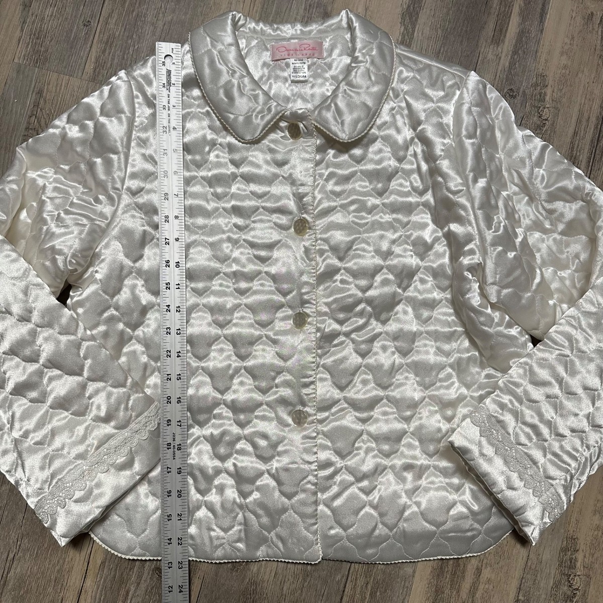 Vtg Oscar De La Renta Pink Label Quilted White Satin Bed Jacket BoudoirMedium View 3