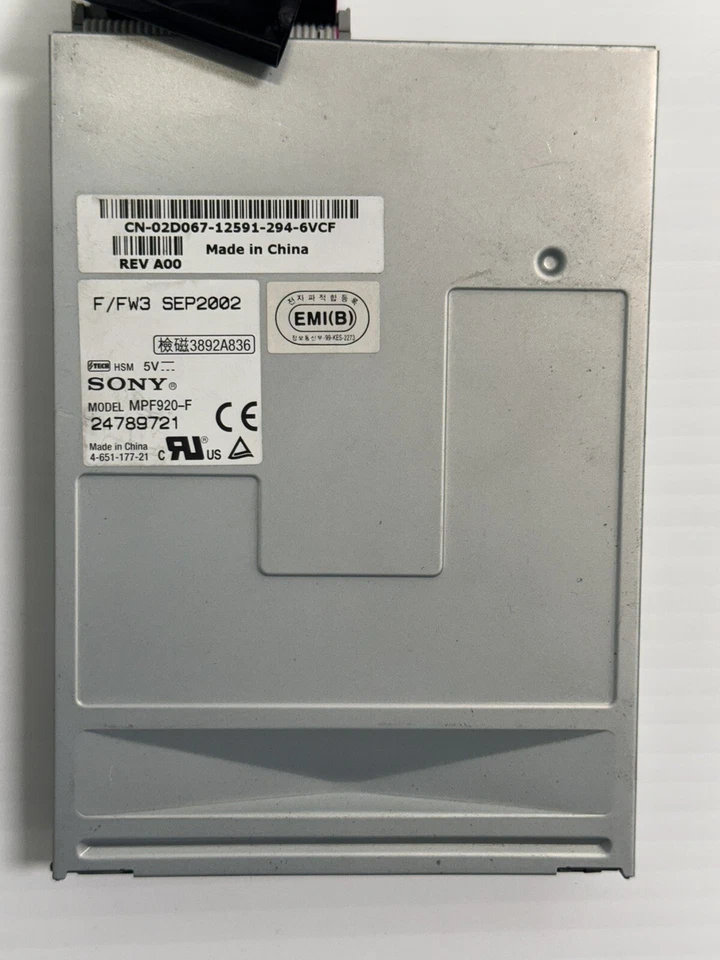 💾💻 Sony MPF920-F Internal 3.5” Floppy Disk Drive 1.44MB 4-651-17721 W/ Cable - Image 2 of 4