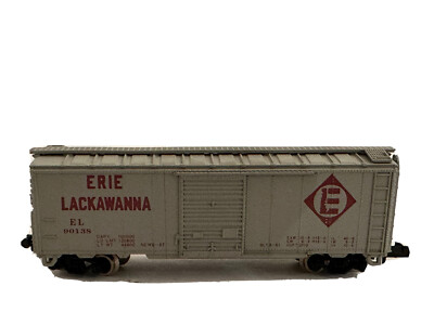 Con-Cor  N Scale STD Steel Boxcar Erie Lackawanna