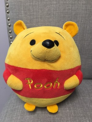 small winnie the pooh stuffed animal