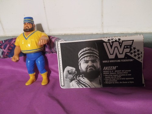 VTG 1990 WWF Hasbro AKEEM Figure w/ Card Pro Wrest...