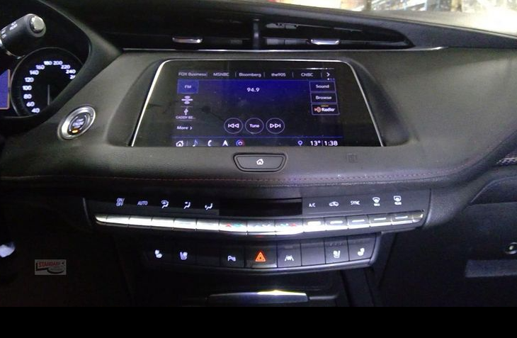 2019 CADILLAC XT4 CENTER CONSOLE DISPLAY TOUCHSCREEN OEM 84511551