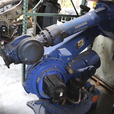 YASKAWA MOTOMAN ROBOT ES165D & DX100 CONTROLLER