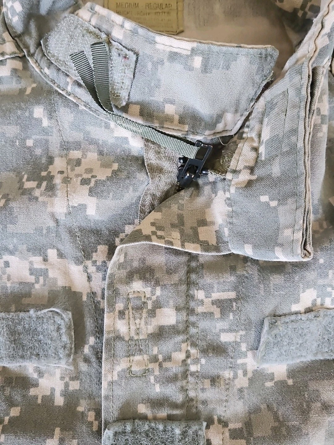 US Army ACU Digital Camo Combat Uniform Jacket Milita… - Gem