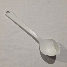 Tailor Made Products White Ladle Plastic 10 Inch Used