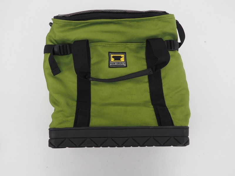Mountainsmith Tote Bag Green Rubber Bottom Shoulder Camping Hiking Gear Travel