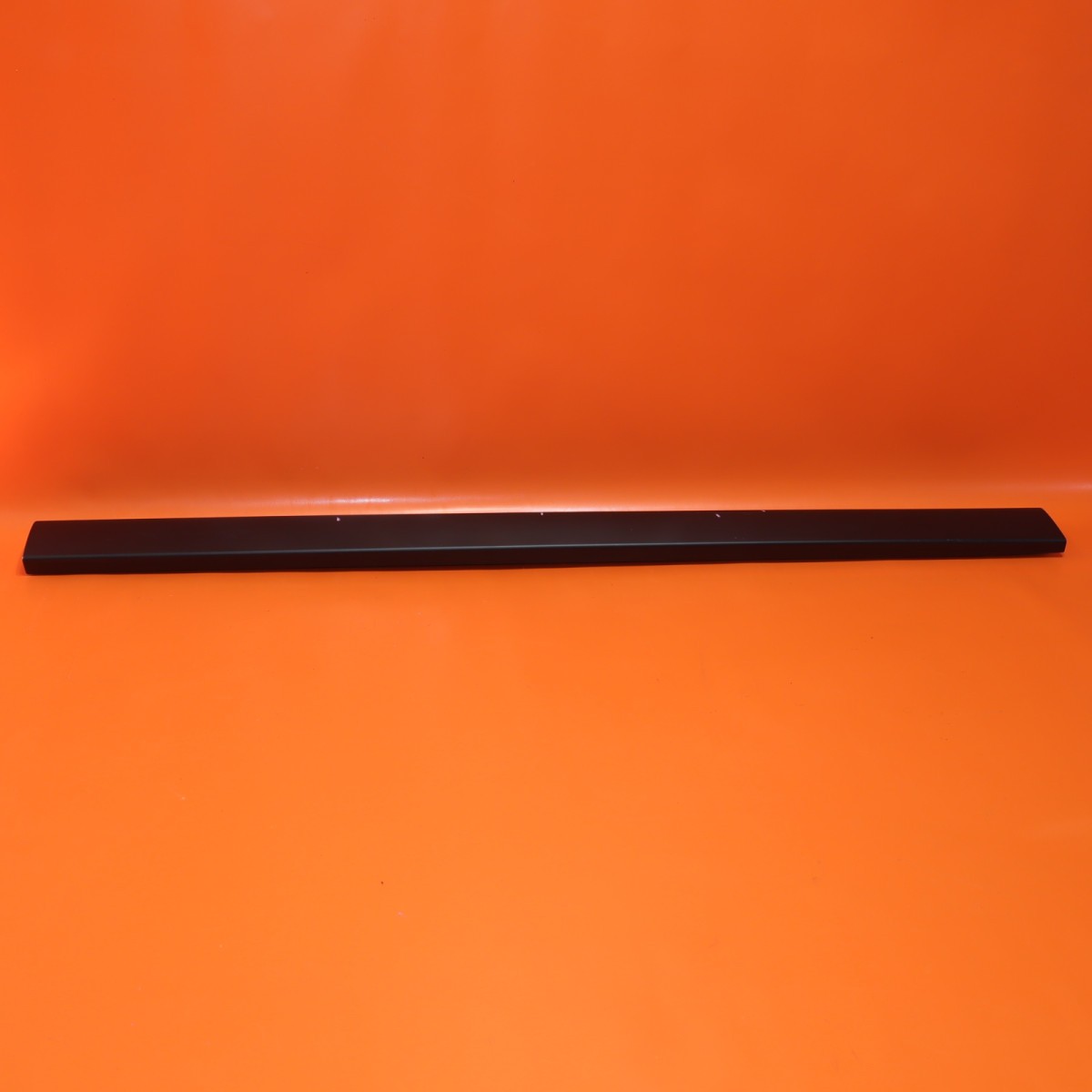 Rolls-Royce Cullinan 2017-2021 Front Left Body molding P/N 51137448585