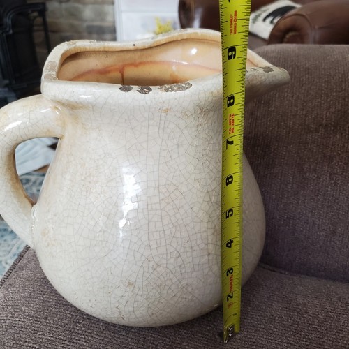 Vintage Crackle Glaze Pitcher Chunky Beige Color Vase Estate Basement Find - Foto 16 di 24