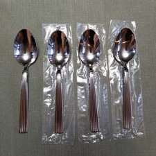 4-Reed  Barton CRESCENDO II SOUP SPOON Stainless Set of 4 NEW 