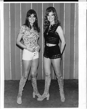 New Seekers Eve Graham Lyn Paul Go Go Boots Photo Shoot Original 8x10 Negative 