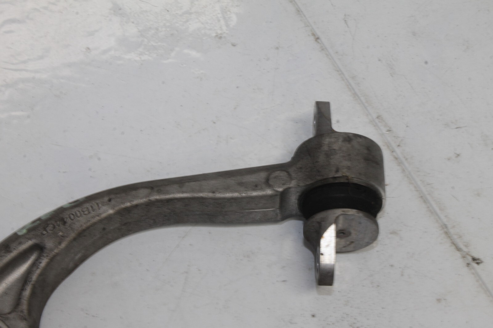 12-14 MCLAREN MP4-12C 12C 570 OEM PASSENGER FRONT UPPER CONTROL ARM 11B0044CP