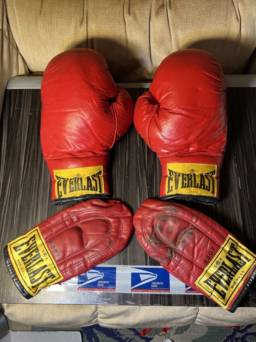 Vintage EVERLAST 4307 Boxing Training Gloves Red Leather 4 Vintage EVERLAST 4307 Boxing Training Gloves Red Leather 4