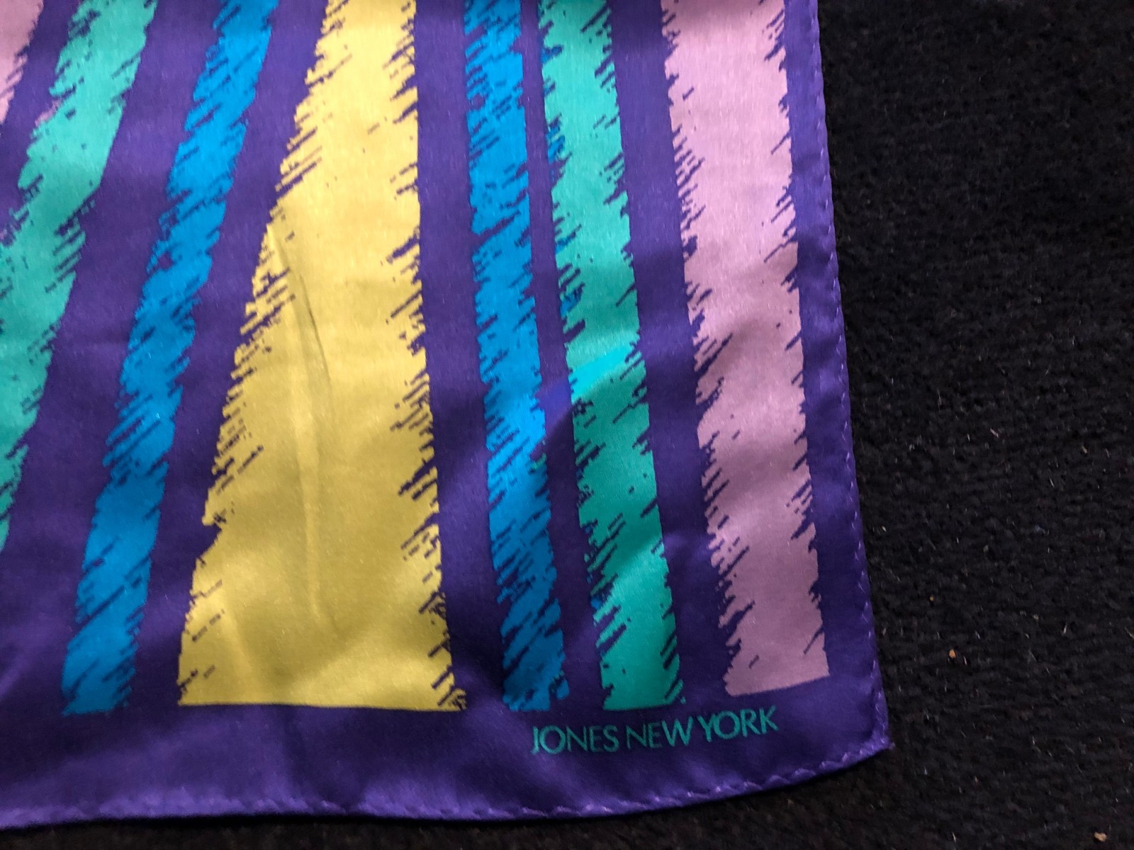 New JONES OF NEW YORK Silk Satin Purple Combo Stripe Long Scarf 26cm