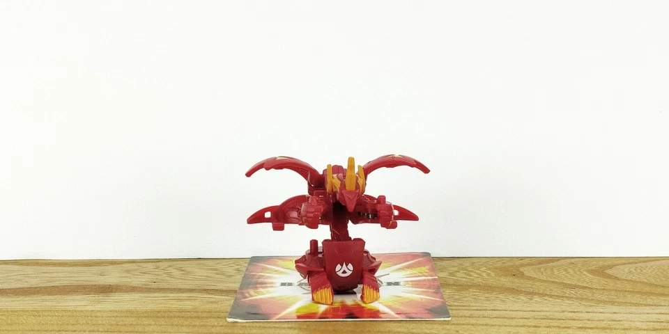Brand New BAKUGAN Pyrus BLITZ DRAGONOID 700+50G Spin Master/Sega Toys Rare - Image 3 of 4