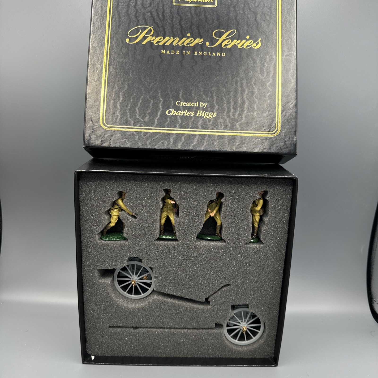 BRITAINS 8915 BRITISH ROYAL HORSE ARTILLERY 4.5 HOWITZER CANNON GUN + LIMBER SET