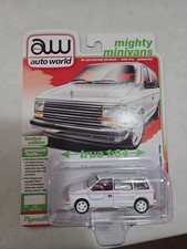1989 PLYMOUTH VOYAGER TURBO VAN BRIGHT WHITE 1/64 BY AUTO WORLD 64532-AWSP213 A