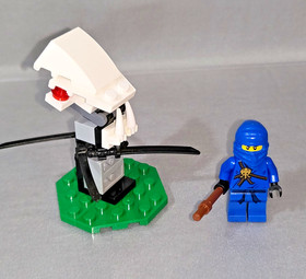 LEGO Ninjago Set 30082 Enemy Training with Minifigure & Instructions