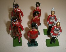 Britains Royal Guards 54mm soldiers with unknown solid lead Royal guards