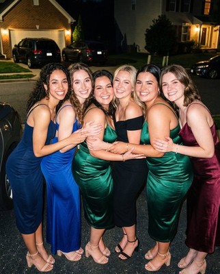 College Friends Group 8x10 Photo Print Glamour Night Out Portrait Art - 22028