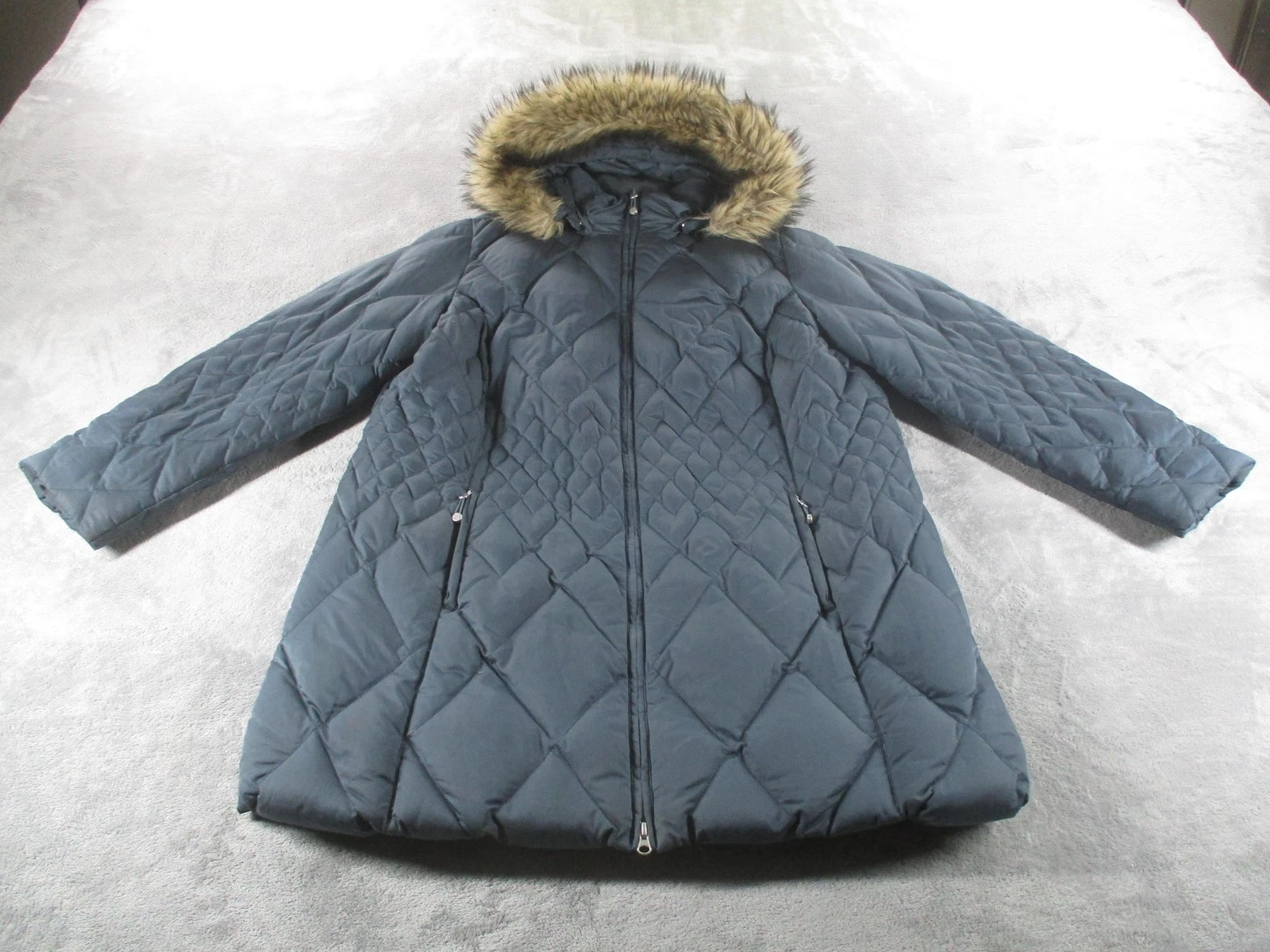 Eddie Bauer Coat Womens 2XP Blue Quilted Down Puffer Hood Faux Fur Mid Length