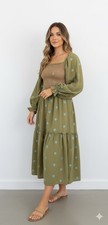 Women’s Tiered Maxi Dress L Grn Floral Embroidered Puff L/S Smocked Boho Cottage