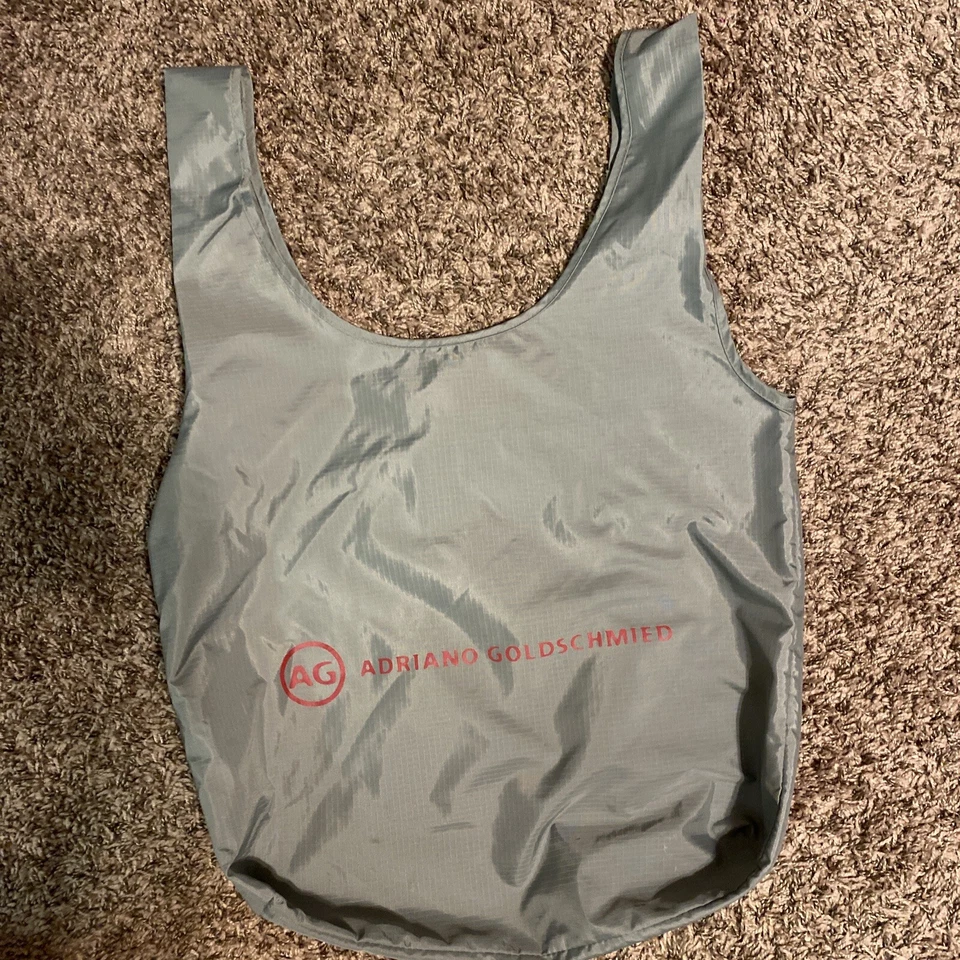 Lote de 2 AG Adriano Goldschmied Gris Vinilo Bolso Compras Playa Rojo Logo Foto 3 de 4