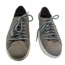 Cole Haan GrandPro Men's/ boys  Size 5 Tennis Sneaker Gray Knit