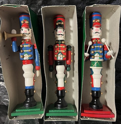 3 Vintage Wooden Nutcracker Soldiers Candle Holders 7” Drummer Bugle NOS w/Box - Picture 5 of 24