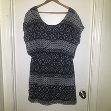 City Triangles women's size XL Lined dress black/white