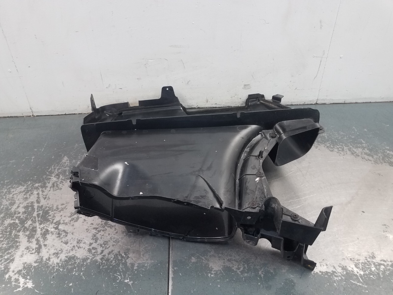 2021 McLaren 765LT Right Rear Air Duct Guide Panel  - * #5537 C7