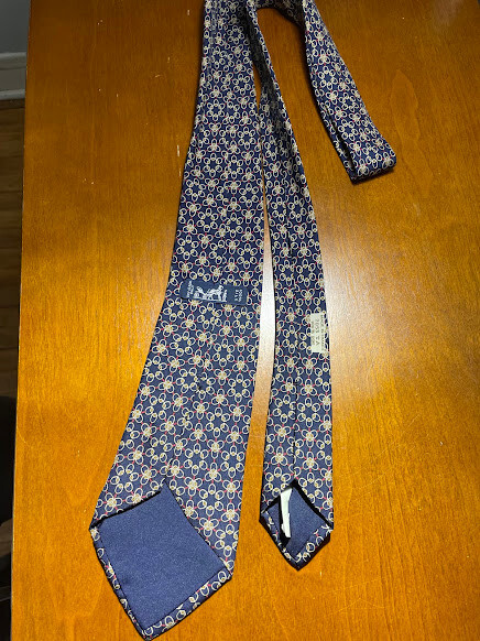 Hermes 100% Silk Blue Interlocking Pattern Necktie - image 4