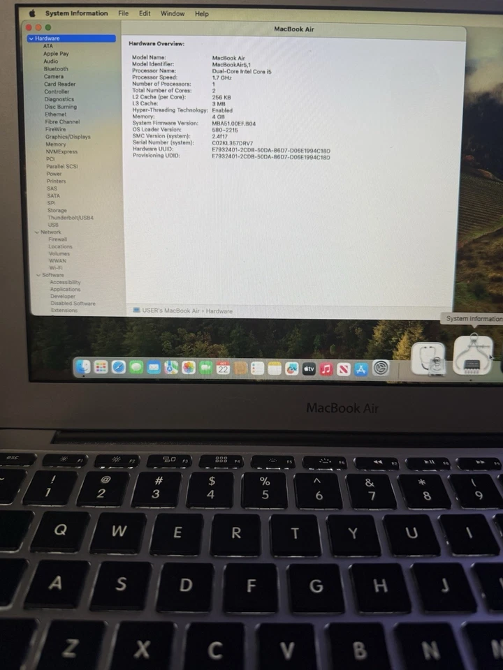 2012 Apple MacBook Air 11" i5 1.4GHz 4GB RAM 128GB HDD Silver A1465 MAC OS SONOM - Image 3 of 4
