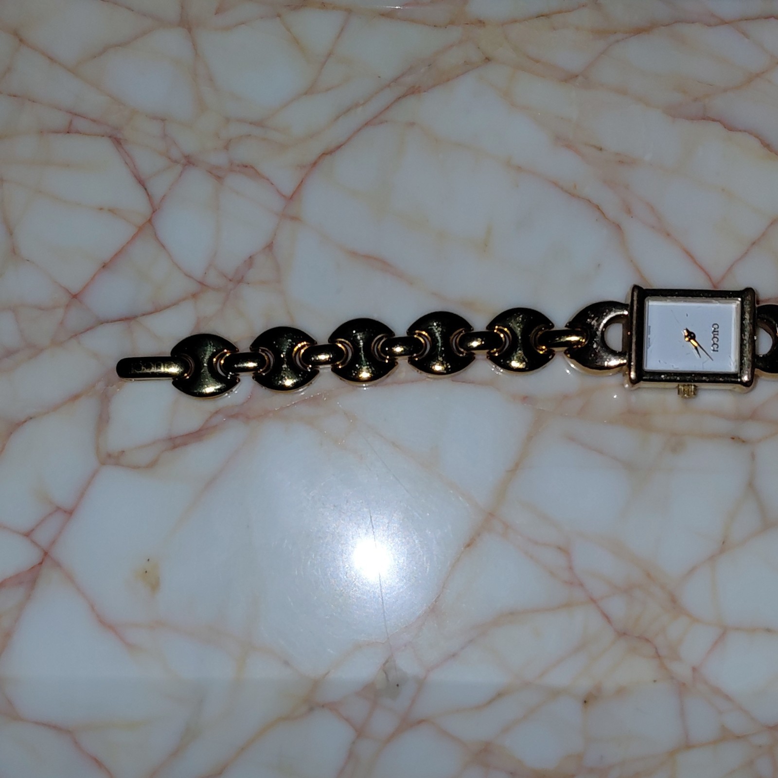 GUCCI Gold Rectangular Analog Bracelet Wristwatch… - image 3