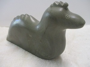 ESKIMO CARVED SLATE STONE SEAL SCULPTURE 11" UNSIGNED "5816-3" HIGHLY POLISHED
