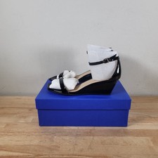 Stuart Weitzman Nudistcurve 50 Black Patent Leather Wedge Sandals Size 8B New