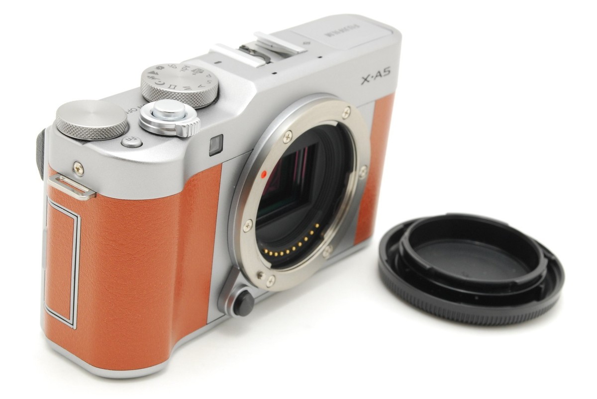 FUJIFILM X−A5 X-A5 BROWN Fujifilm X-A5 Mirrorless Camera | Hypebeast