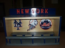 New York Met Bobble heads display case running player logo customed made