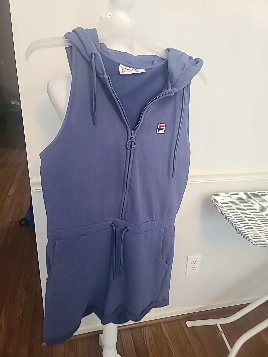 FILA maglione pantaloncino donna senza maniche con cappuccio taglia media