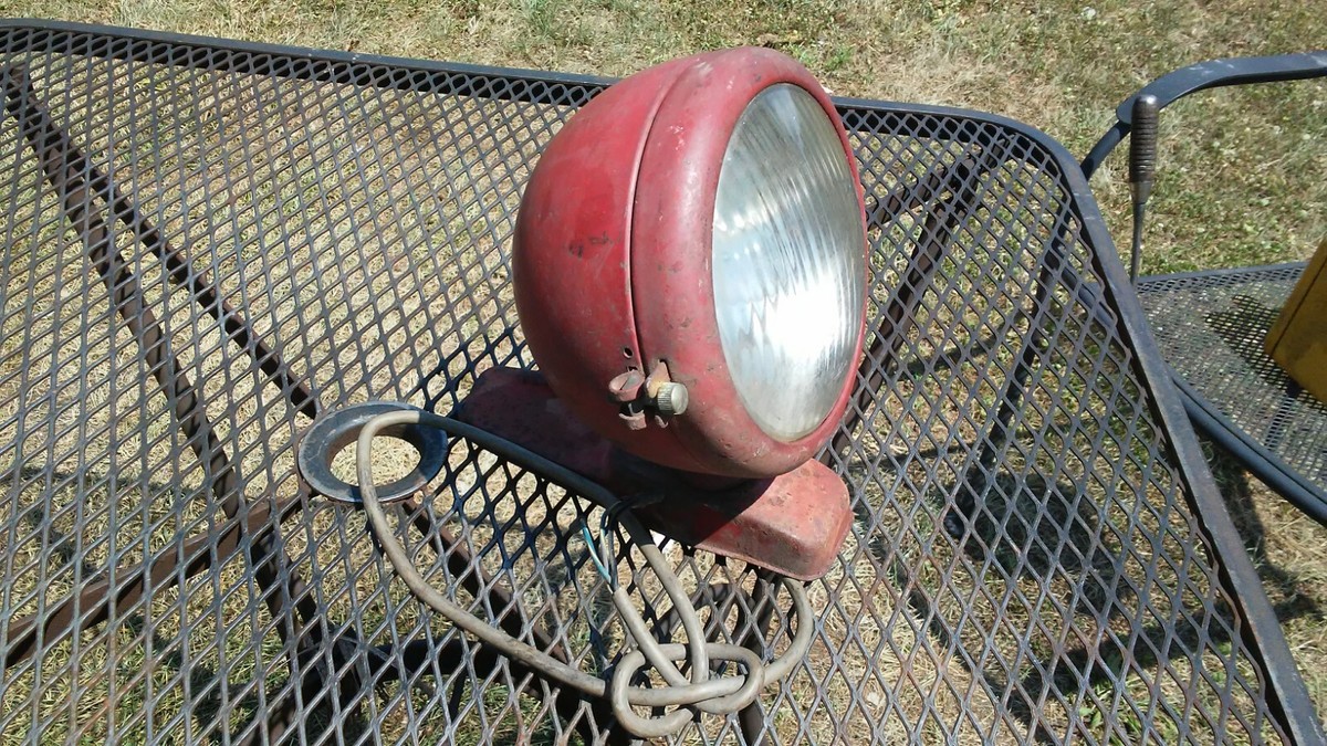 vintage butlers spot light with mounting | eBay